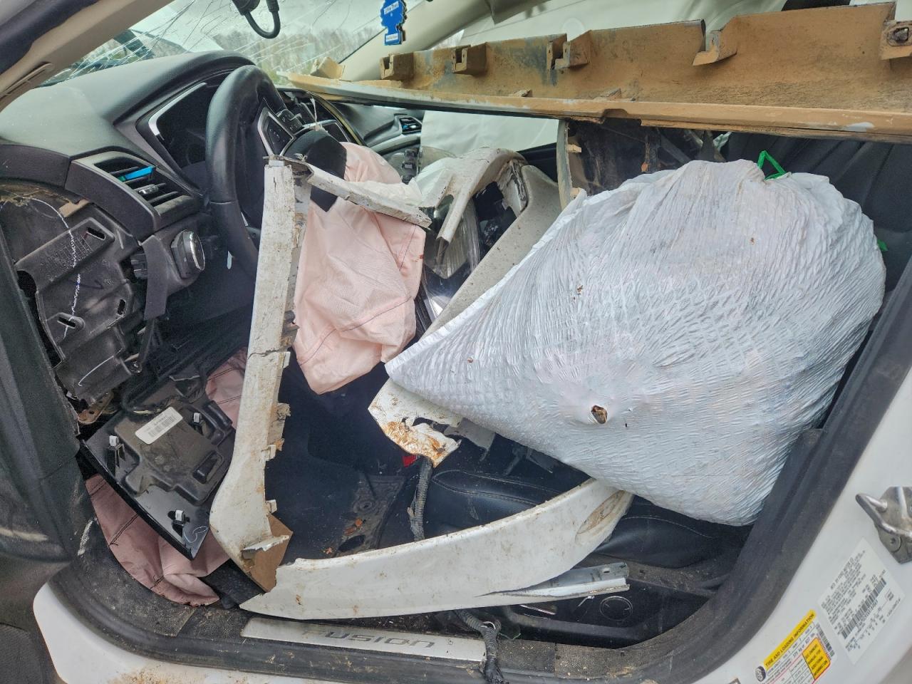 2019 Ford Fusion Titanium VIN: 3FA6P0D9XKR184869 Lot: 93630945