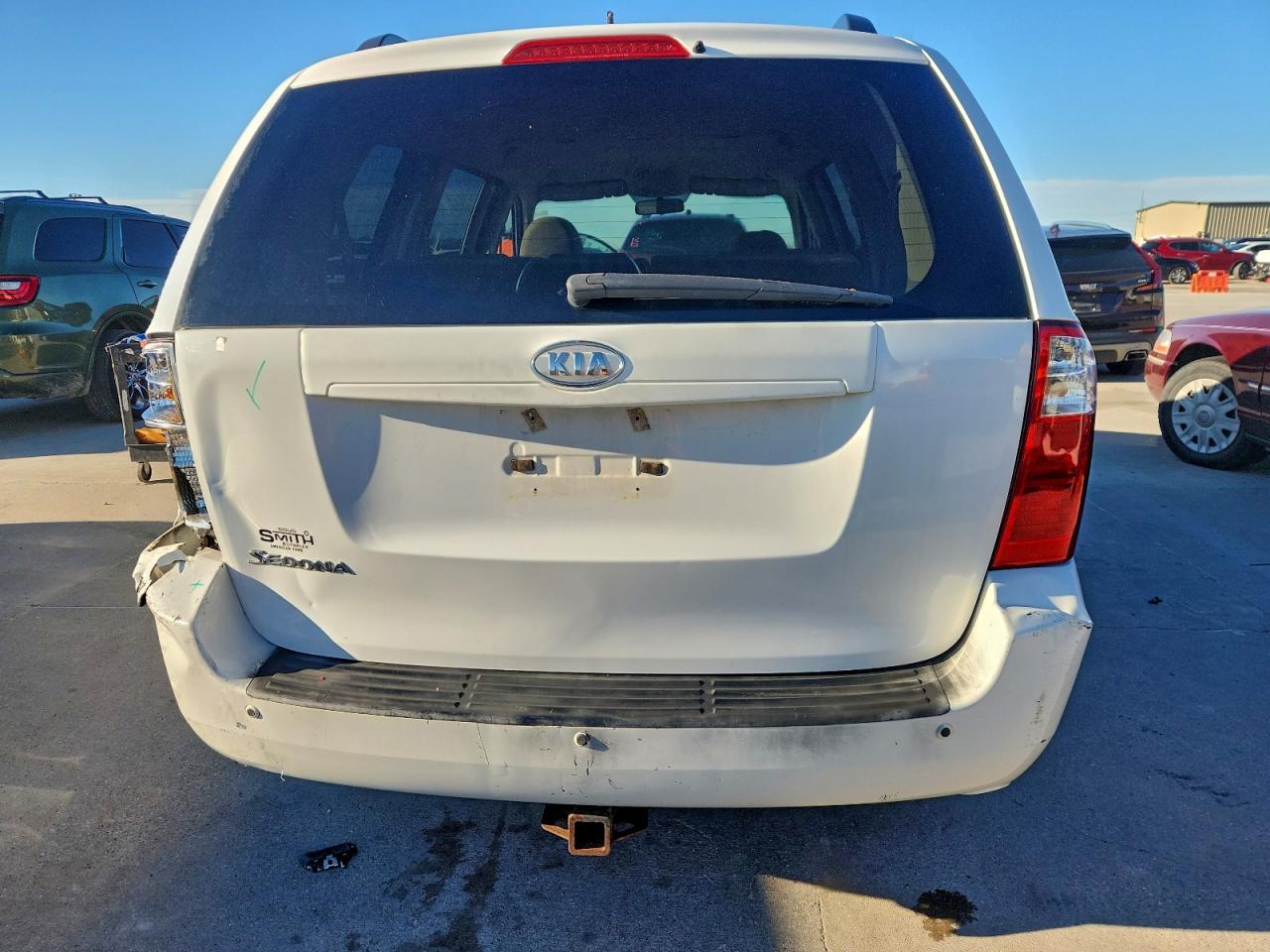 2010 Kia Sedona Lx VIN: KNDMG4C35A6327230 Lot: 94782675
