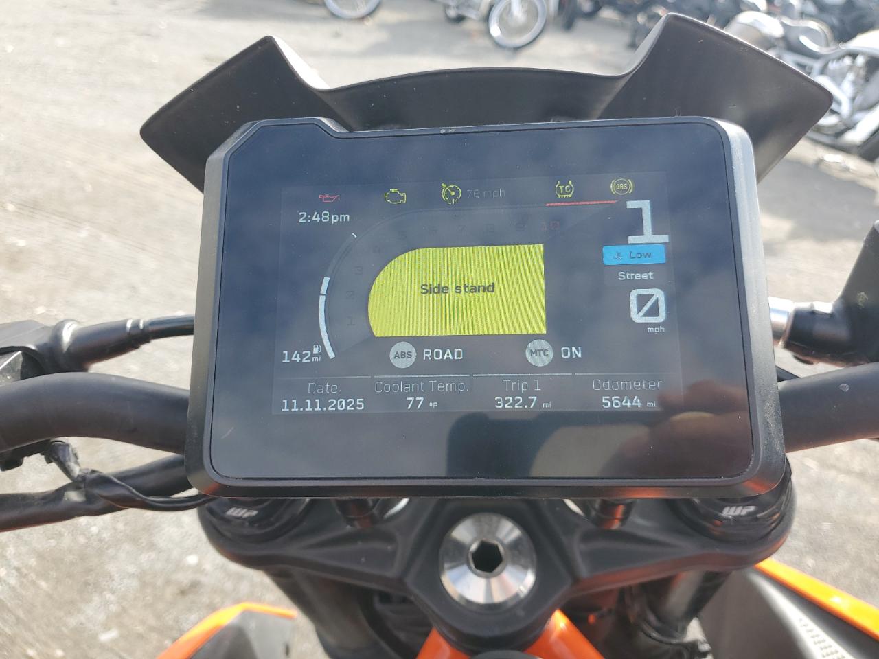 2024 Ktm 390 Duke VIN: MD2JPJ409RN279720 Lot: 92347895