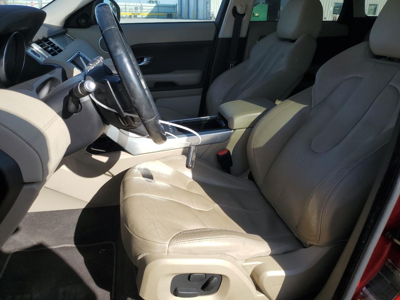 2015 Land Rover Range Rover Evoque Pure Premium VIN: SALVR2BGXFH975352 Lot: 91463295