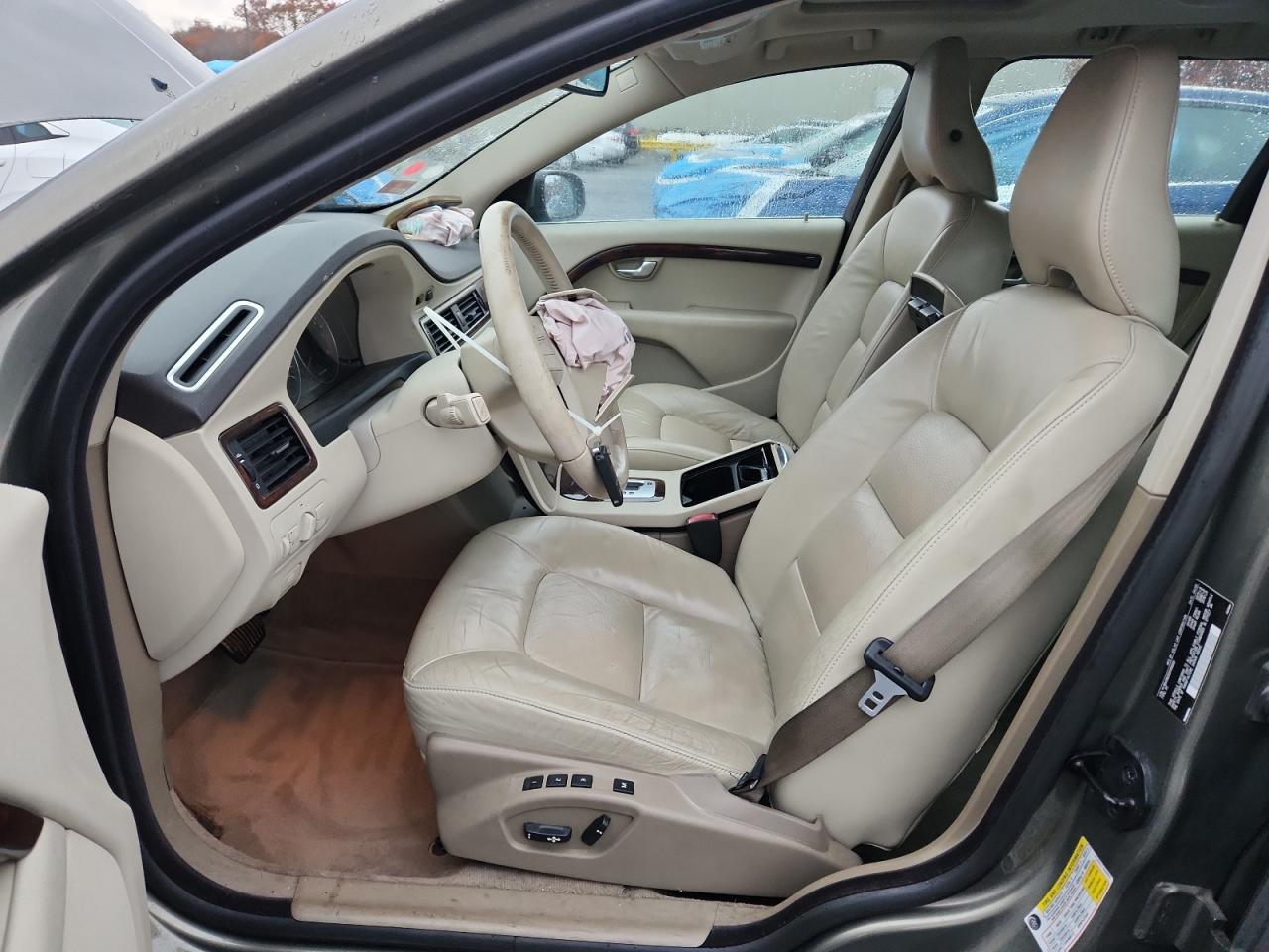 2009 Volvo V70 3.2 VIN: YV1BW982591108066 Lot: 91572395