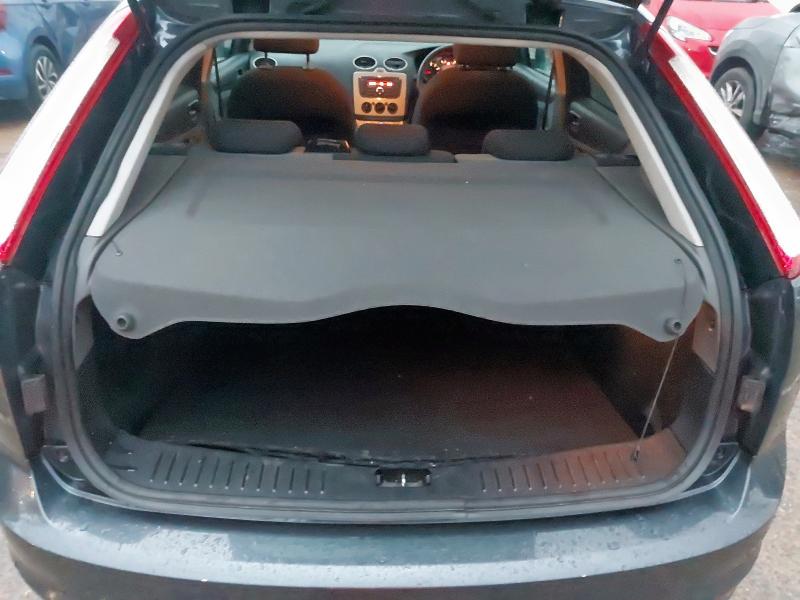 2010 FORD FOCUS 1.6 ZETEC 5DR