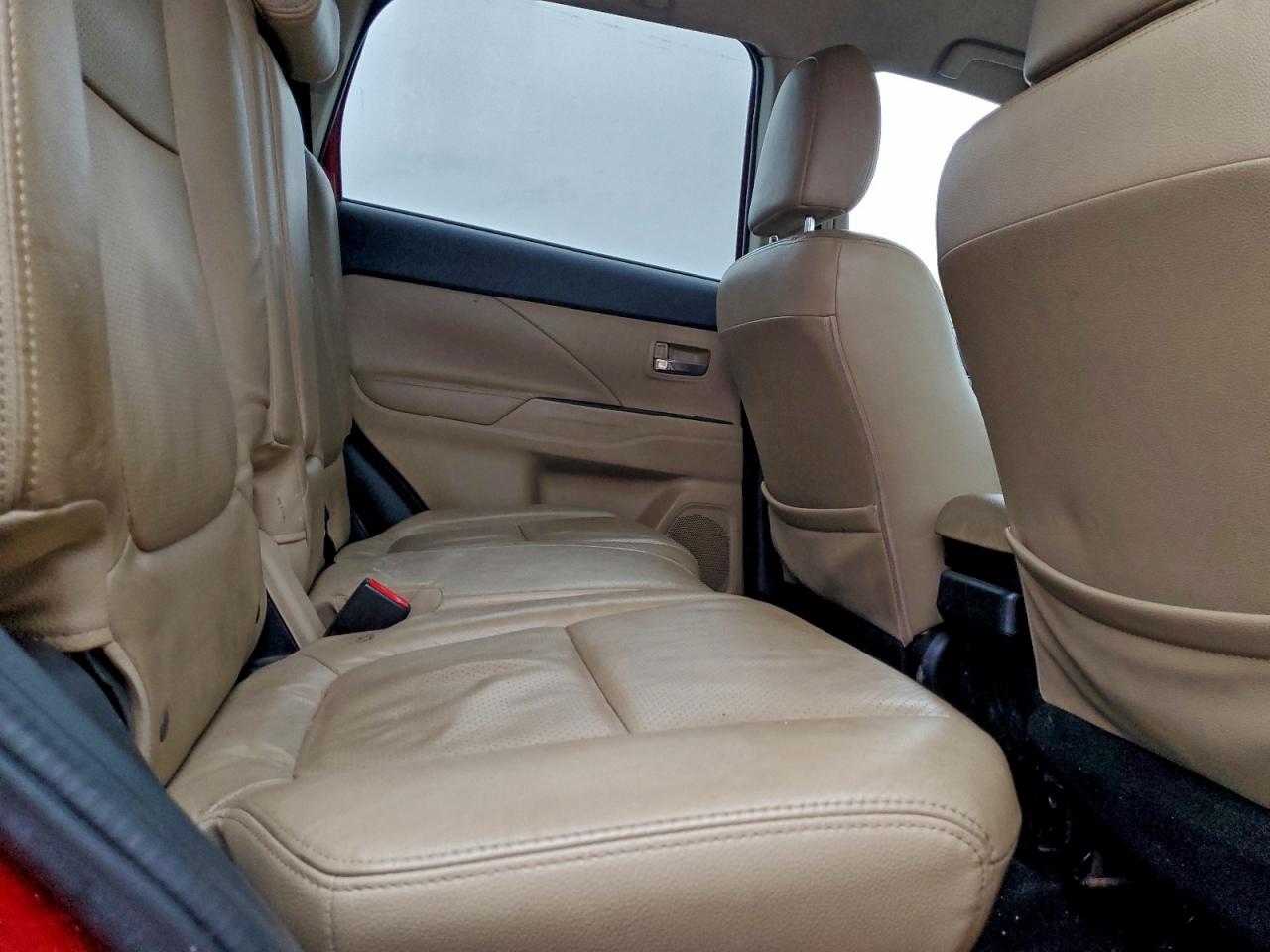 2018 Mitsubishi Outlander Se VIN: JA4AD3A30JZ047488 Lot: 94381575