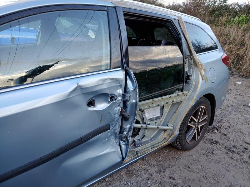 2015 TOYOTA AURIS 1.6 V-MATIC ICON+ 5DR