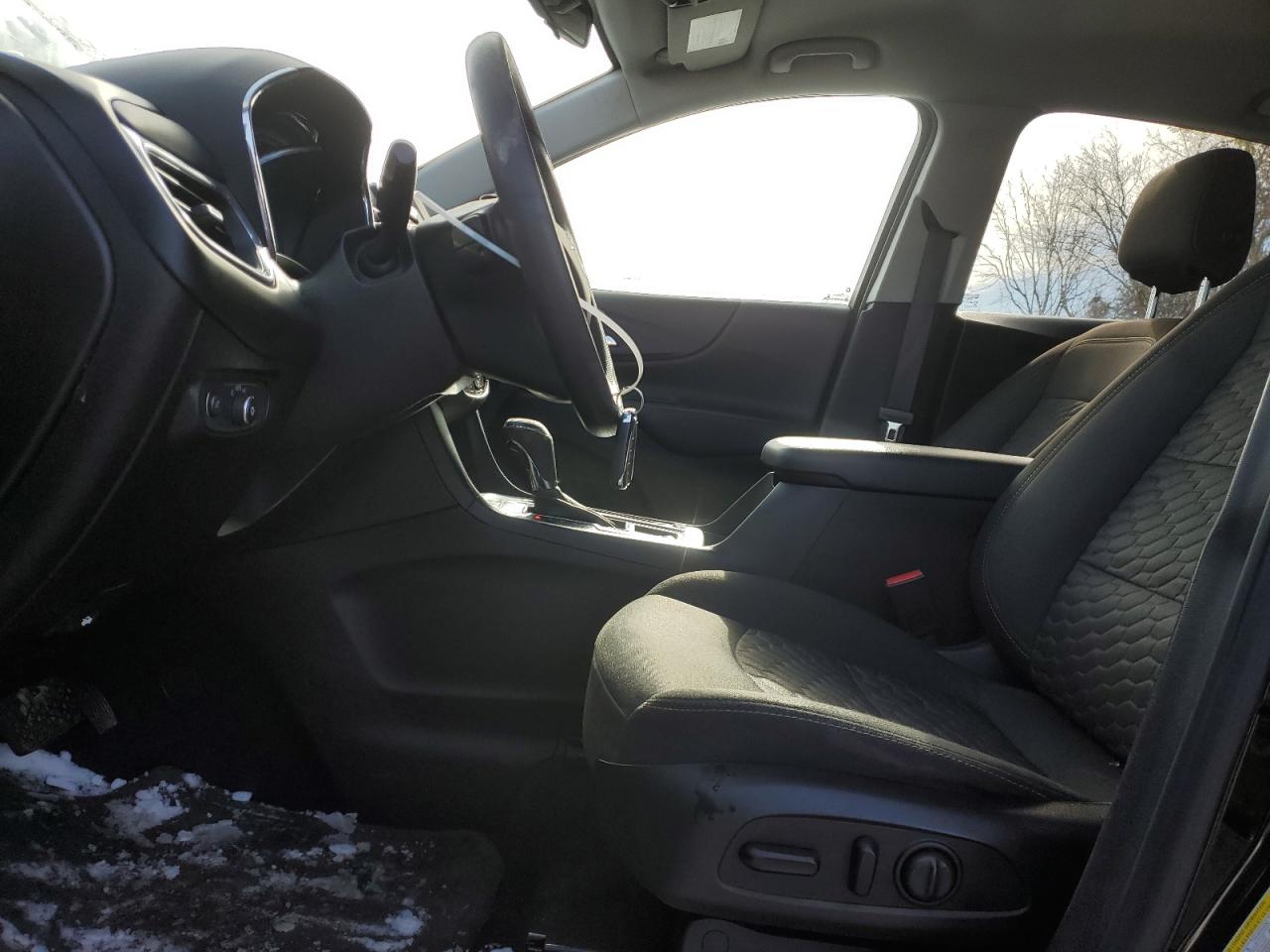 2019 Chevrolet Equinox Lt VIN: 2GNAXUEV0K6152101 Lot: 90590585