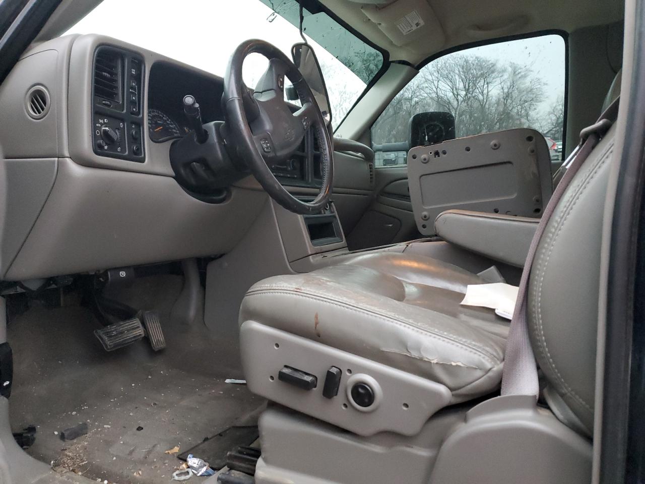 2005 Chevrolet Silverado K1500 VIN: 2GCEK13TX51305593 Lot: 93539025