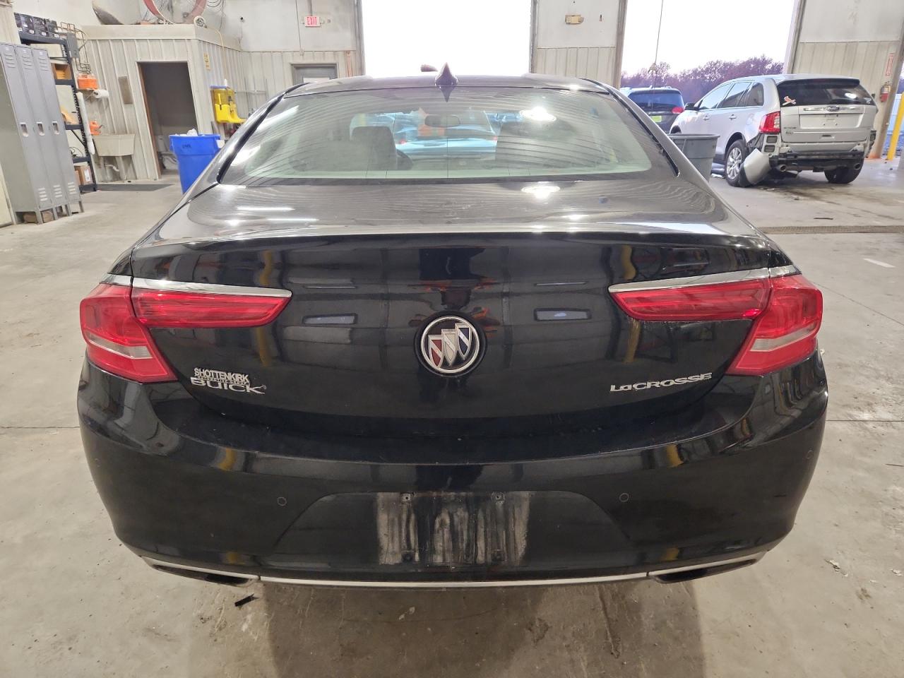 2017 Buick Lacrosse Essence VIN: 1G4ZP5SSXHU181199 Lot: 92715285