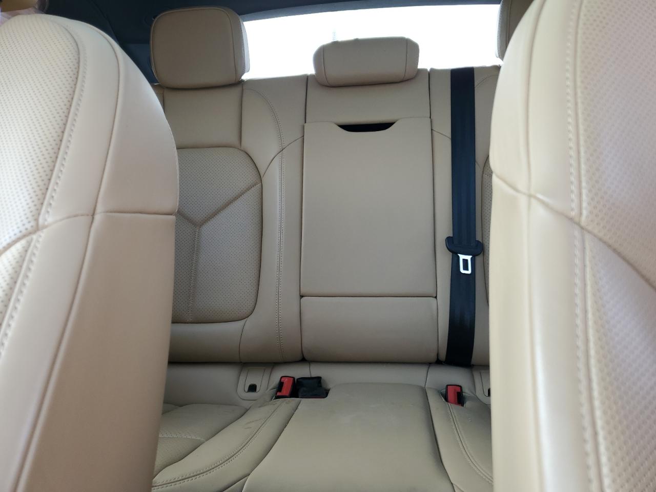 2018 Porsche Macan S VIN: WP1AB2A51JLB37242 Lot: 92628285