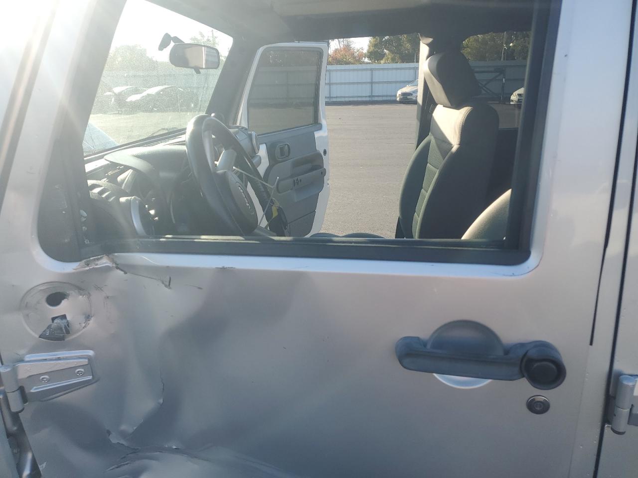 2008 Jeep Wrangler Unlimited Sahara VIN: 1J8GB59168L619965 Lot: 93532735