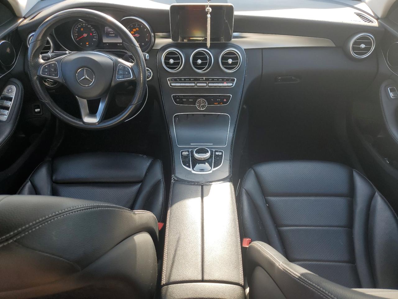 2017 Mercedes-Benz C 300 VIN: 55SWF4JB5HU186288 Lot: 90589405