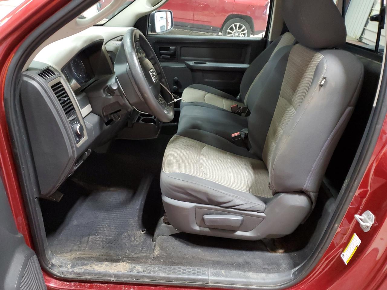 2012 Dodge Ram 1500 St VIN: 3C6JD7AP1CG201605 Lot: 92821025