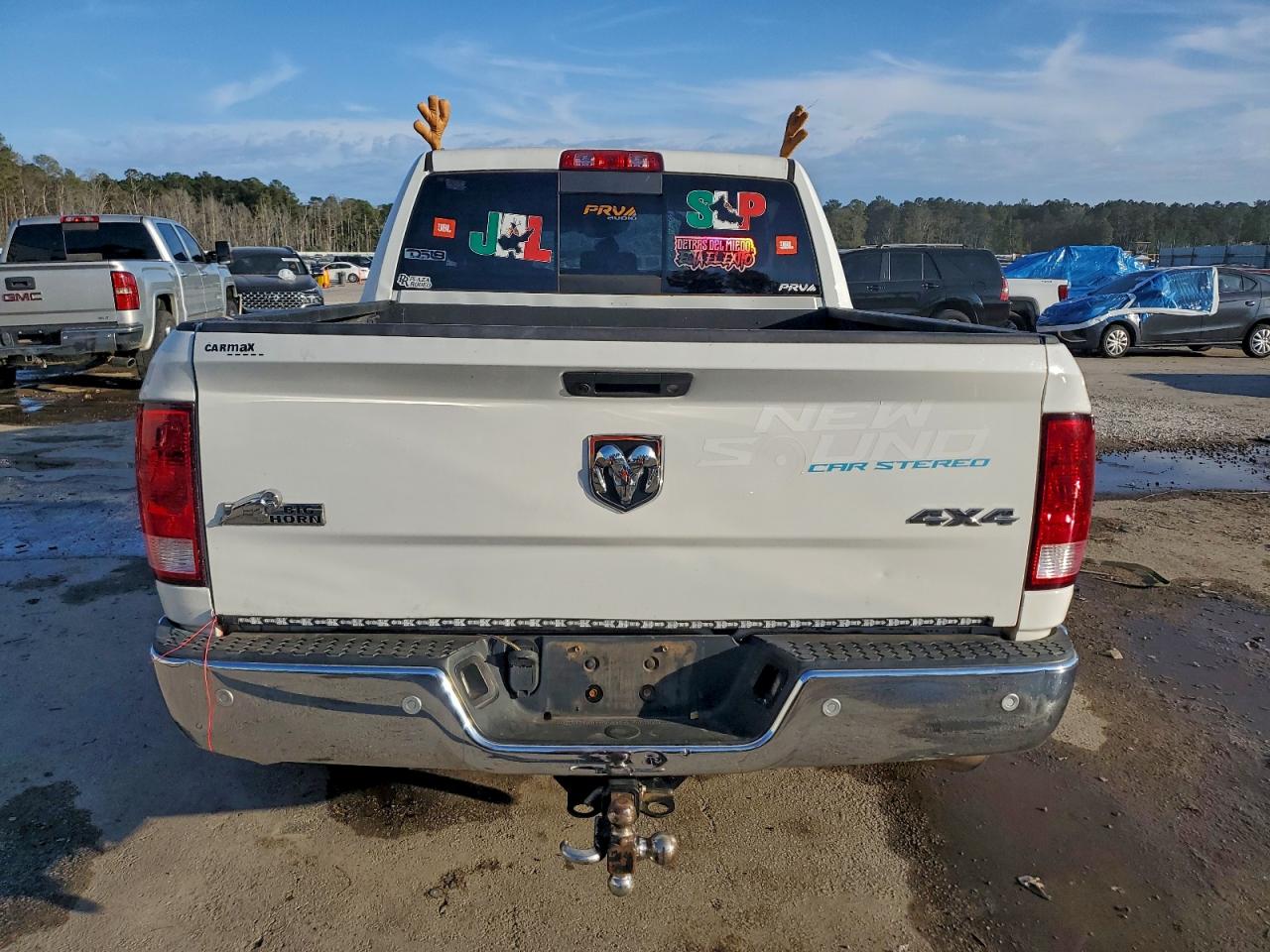 2018 Ram 1500 Slt VIN: 3C6RR7LG8JG195848 Lot: 94520545