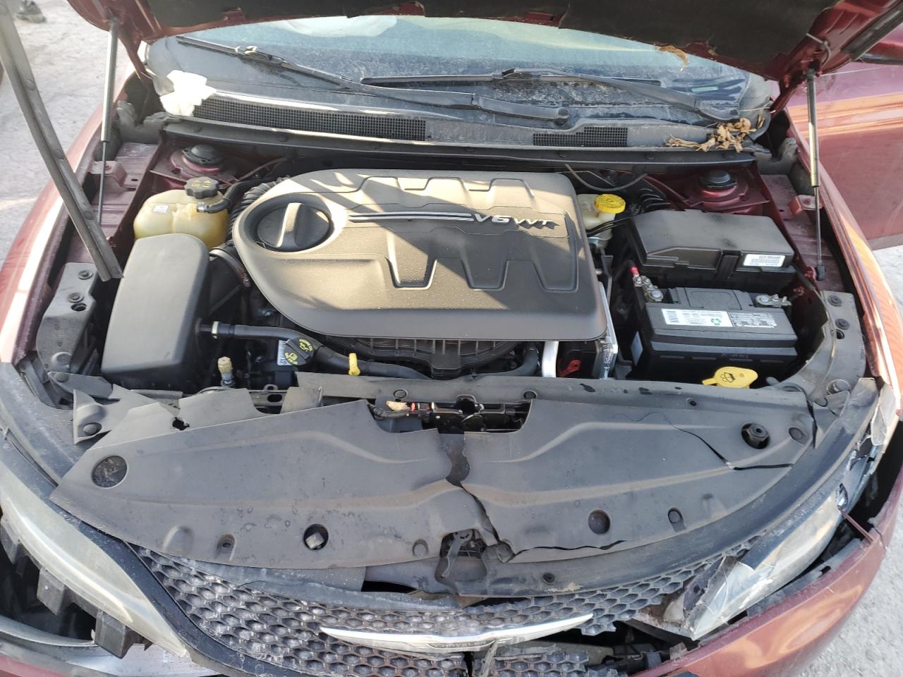 2015 Chrysler 200 S VIN: 1C3CCCBG6FN518940 Lot: 92373265