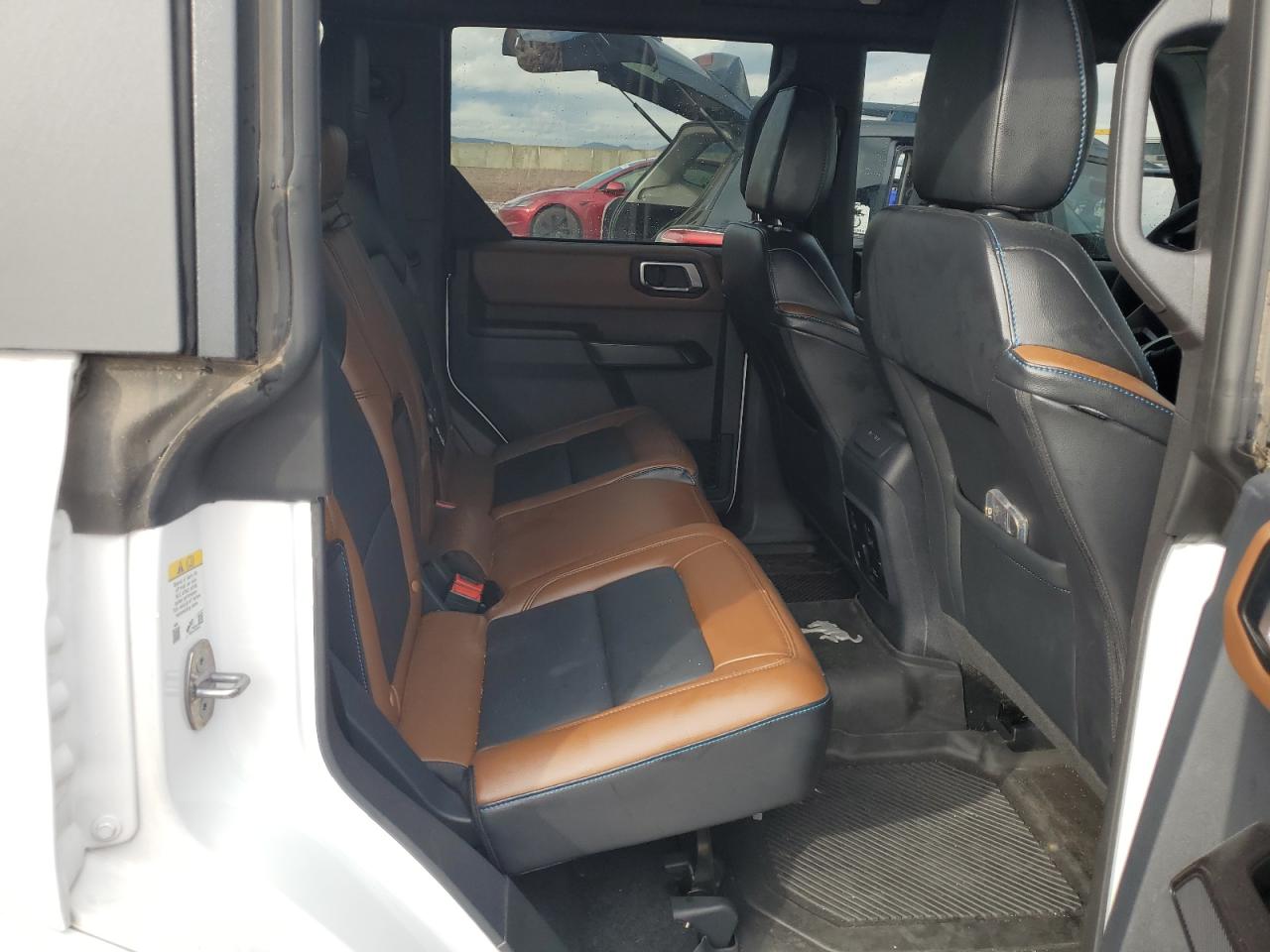 2024 Ford Bronco Outer Banks VIN: 1FMDE8BH5RLB15608 Lot: 93069915