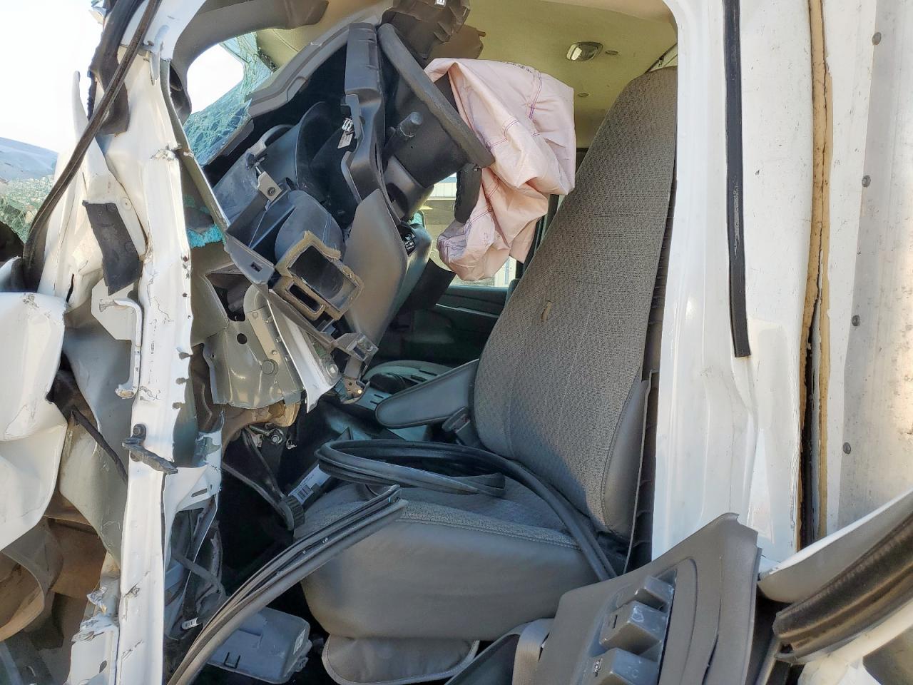 2015 Chevrolet Express Box Truck VIN: 1GB3G4CG7F1118868 Lot: 91565005