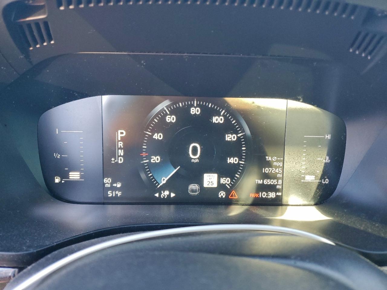 2018 Volvo Xc60 T5 Momentum VIN: YV4102RKXJ1022181 Lot: 92748705