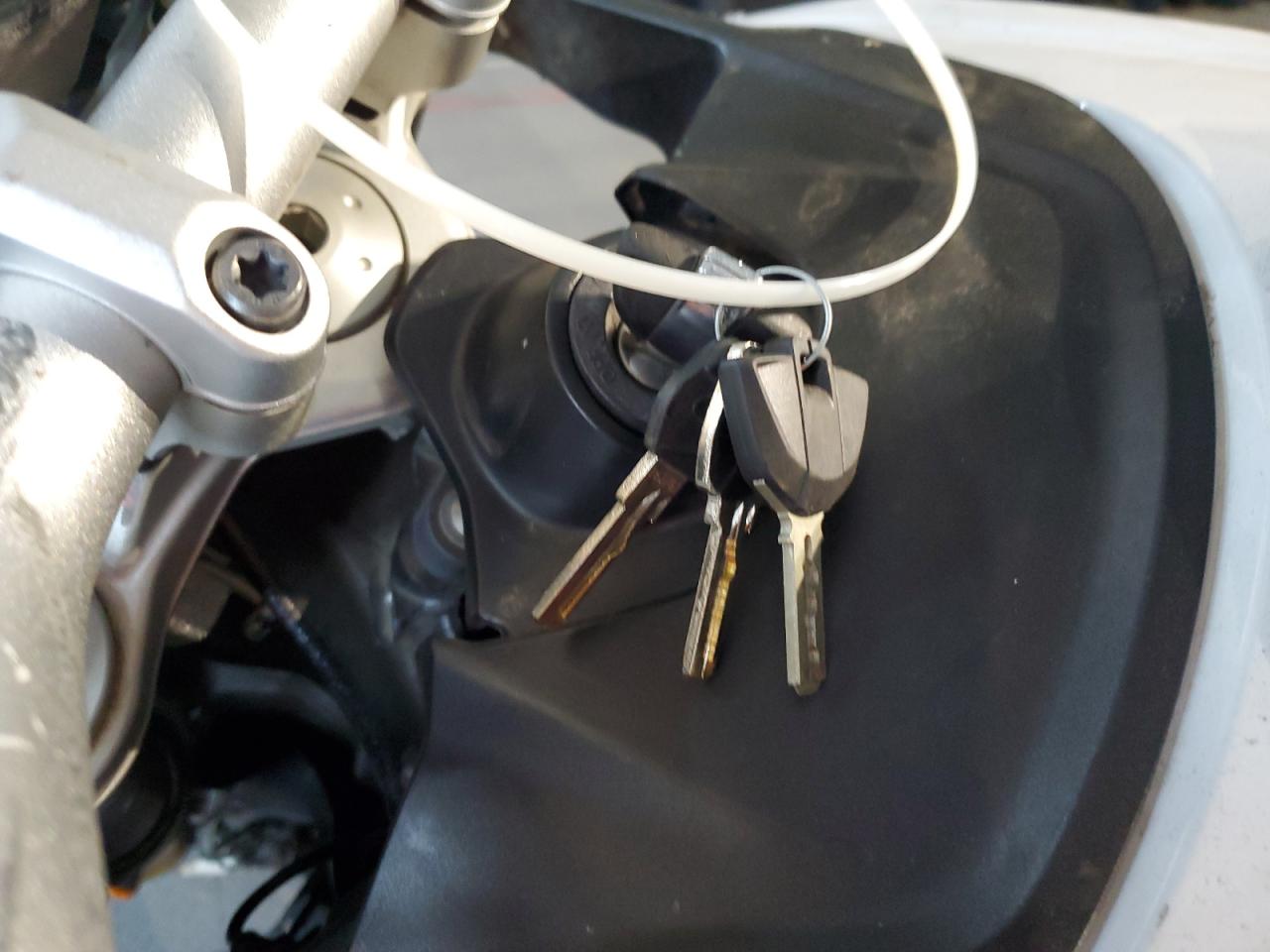 2016 BMW S 1000 Xr VIN: WB10D1304GZ462182 Lot: 92941875