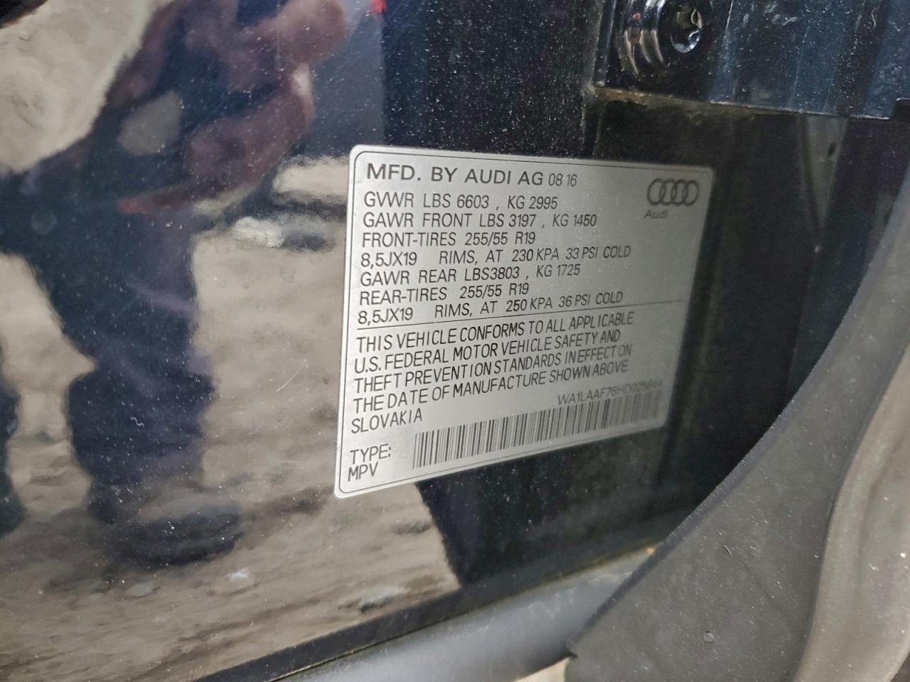 2017 Audi Q7 Premium Plus VIN: WA1LAAF76HD025844 Lot: 93652245