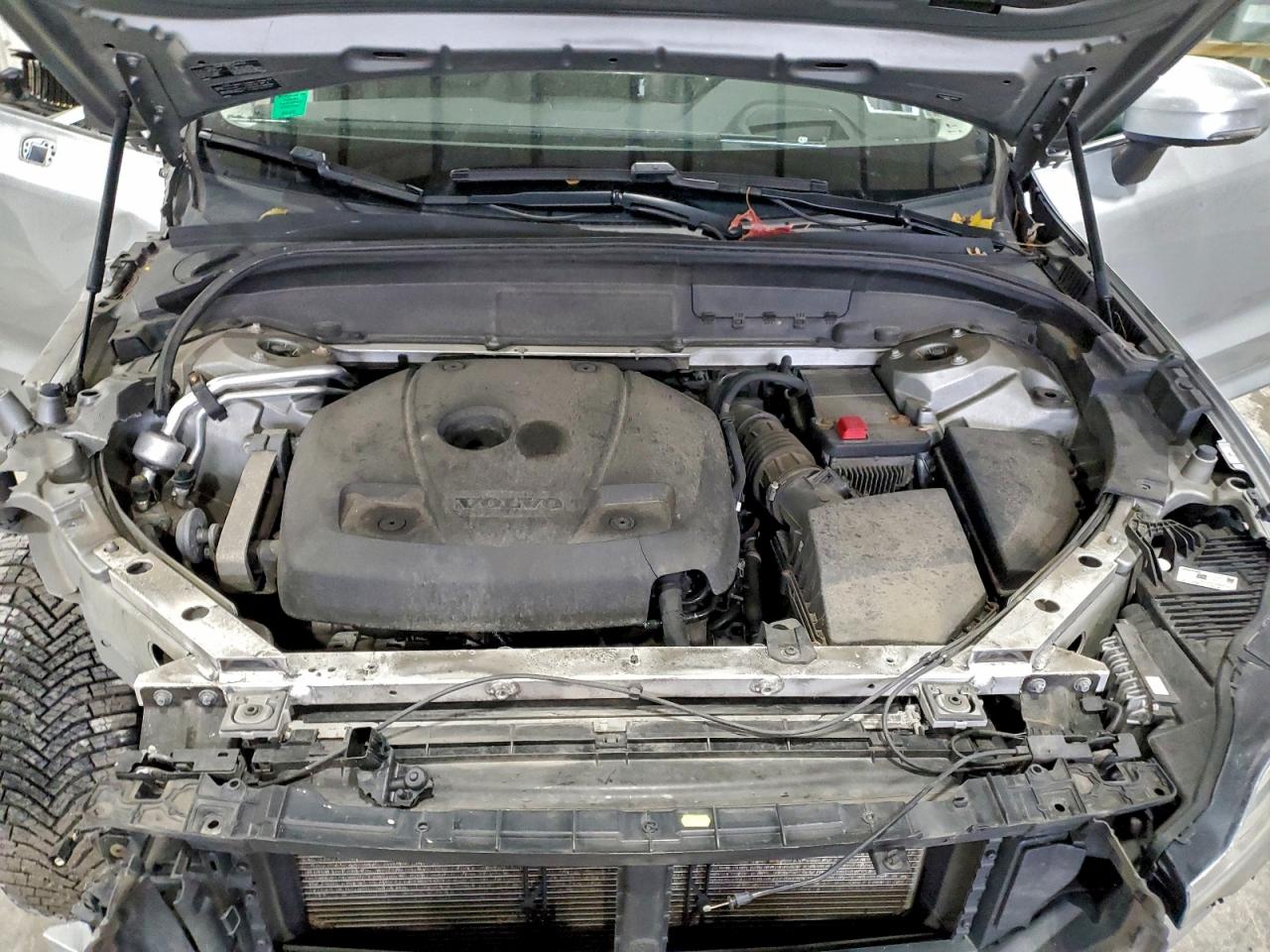 2018 Volvo Xc60 T6 Momentum VIN: YV4A22RK6J1084932 Lot: 93200315