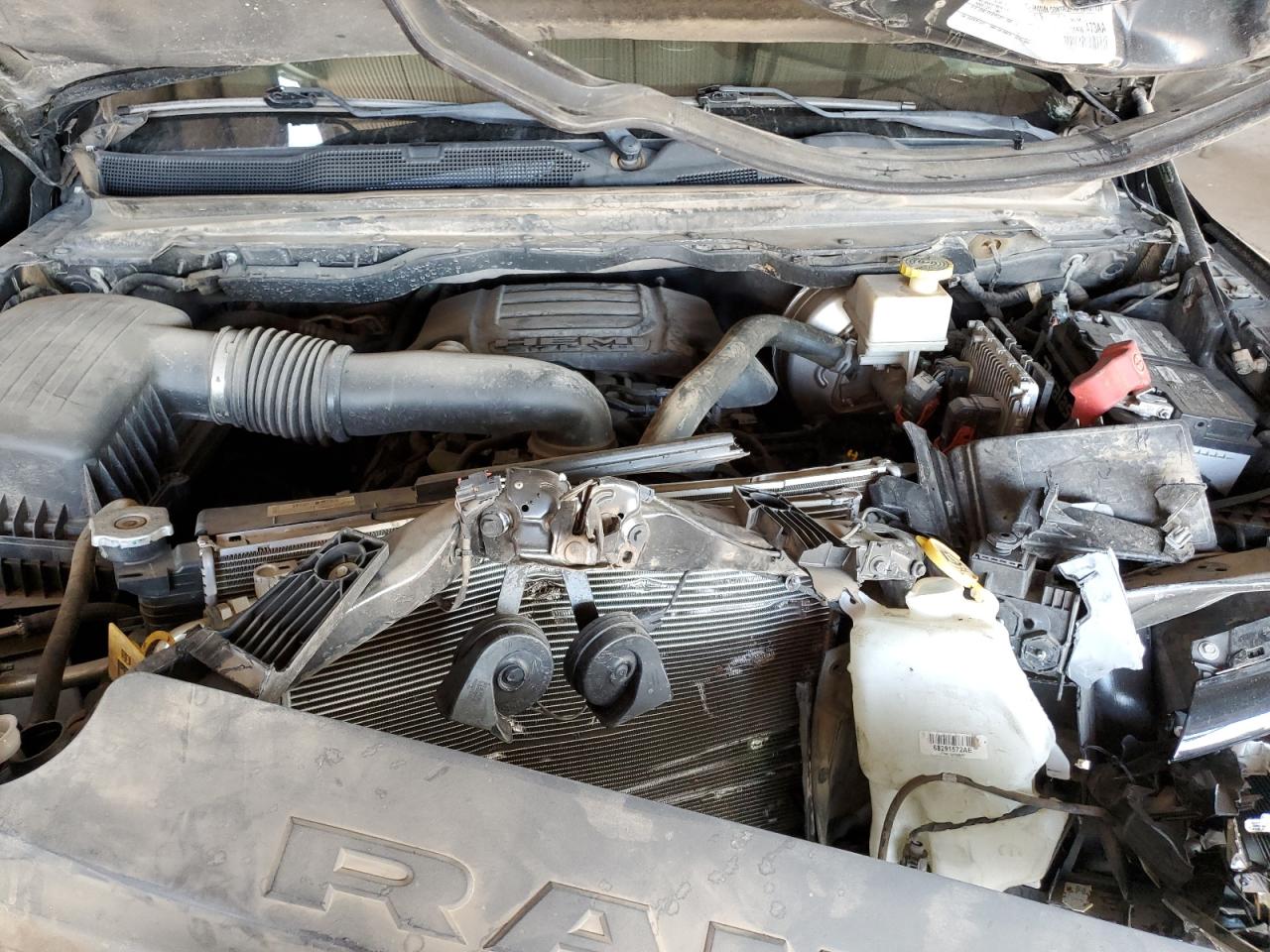 2019 Ram 1500 Laramie VIN: 1C6SRFJT8KN787609 Lot: 91562865