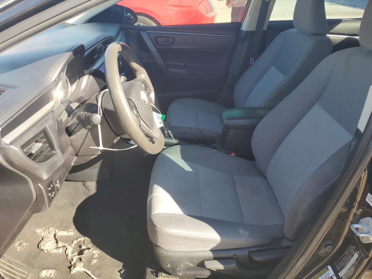 2015 Toyota Corolla L VIN: 2T1BURHE3FC335592 Lot: 92099435