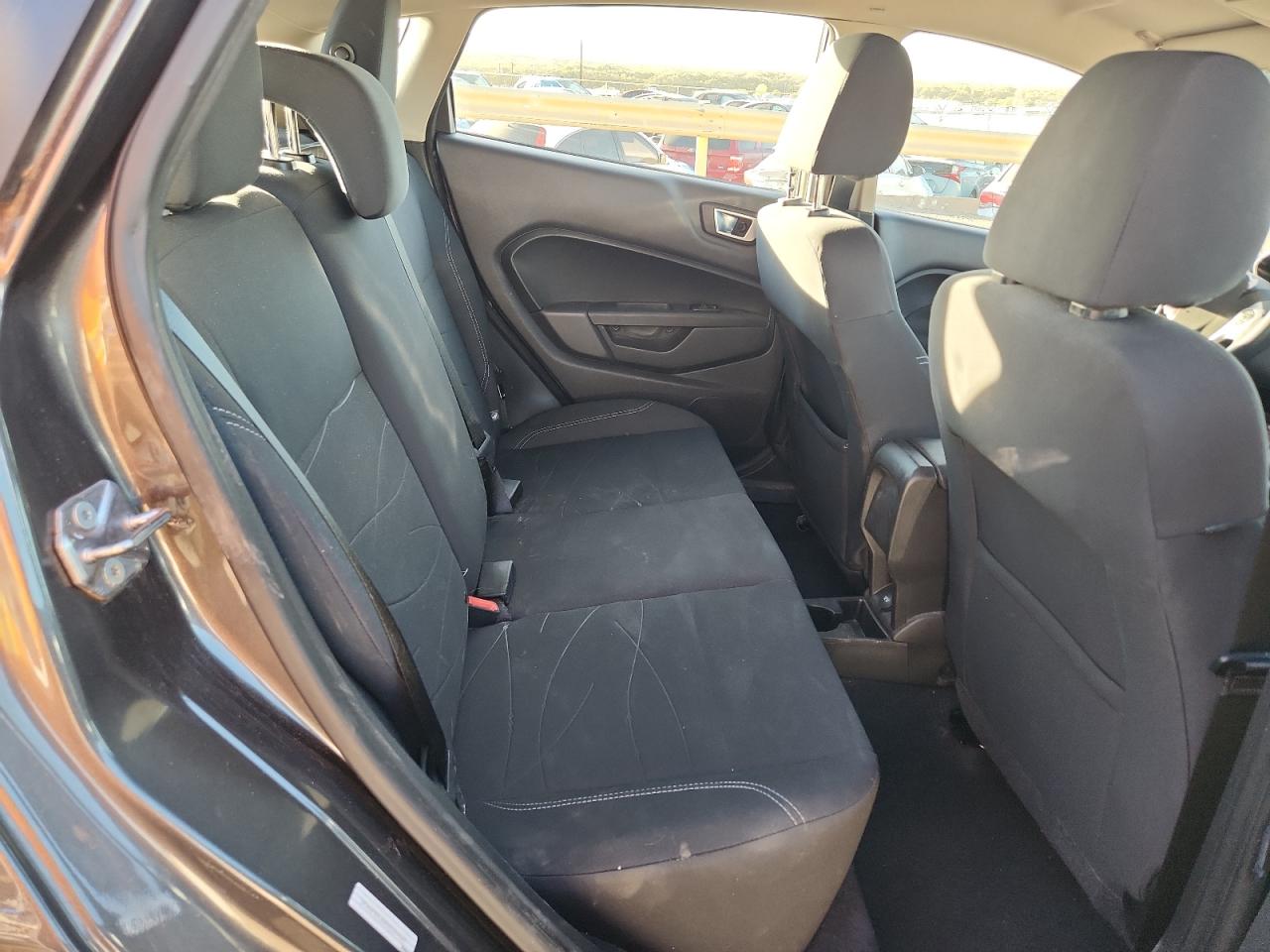 2015 Ford Fiesta Se VIN: 3FADP4EJ3FM129447 Lot: 90942335