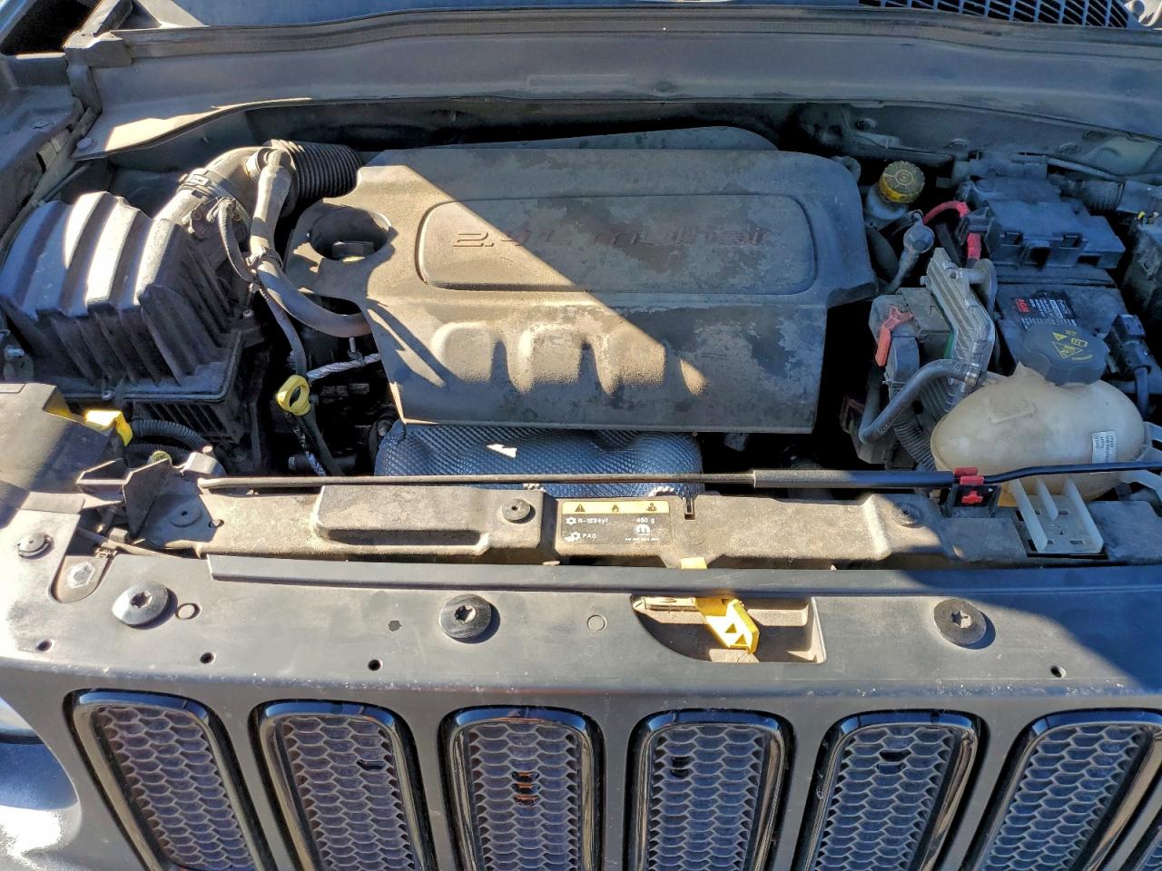 2017 Jeep Renegade Latitude VIN: ZACCJABB2HPG63879 Lot: 94126985