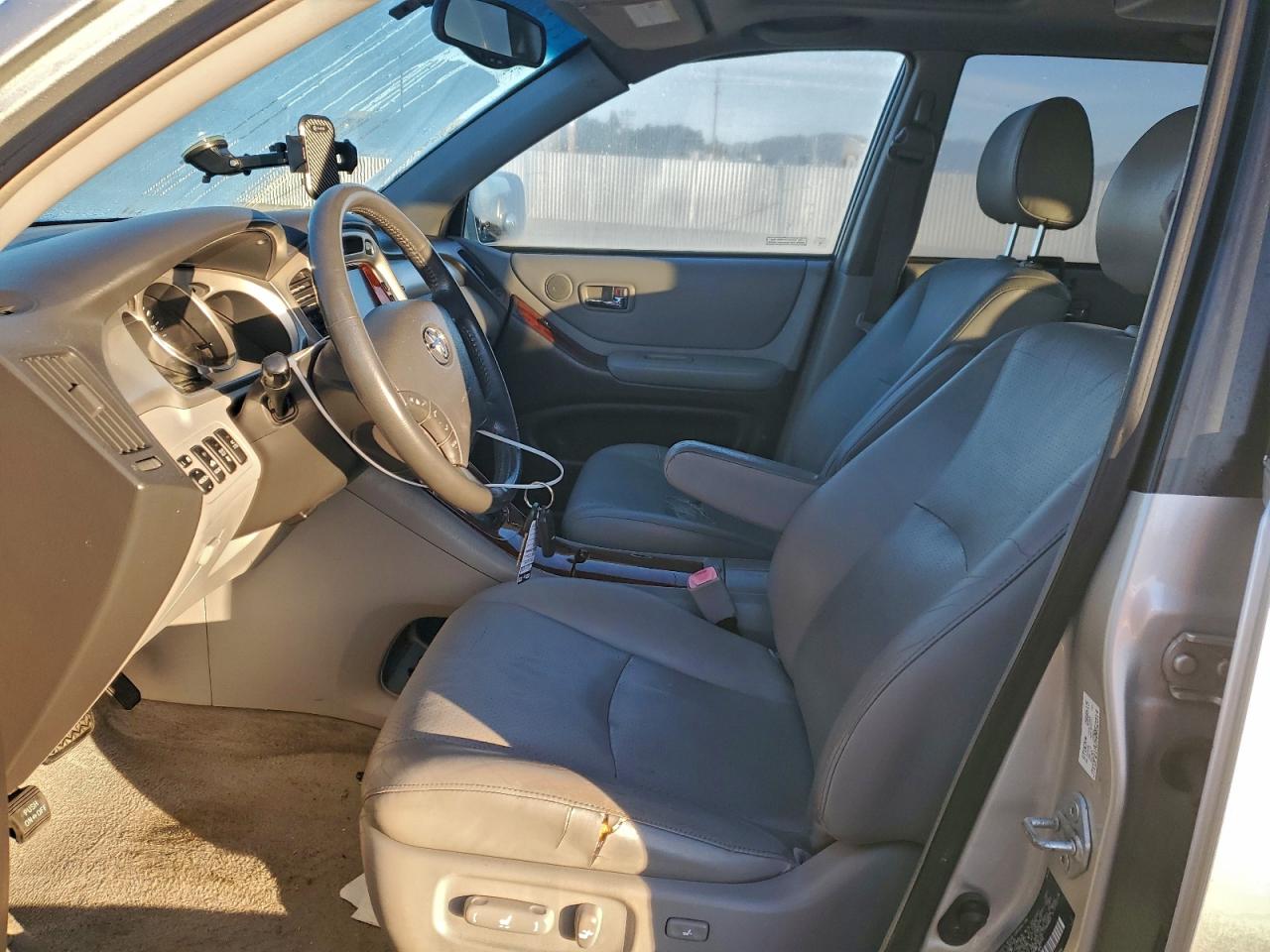 2005 Toyota Highlander Limited VIN: JTEDP21A250052314 Lot: 93983485