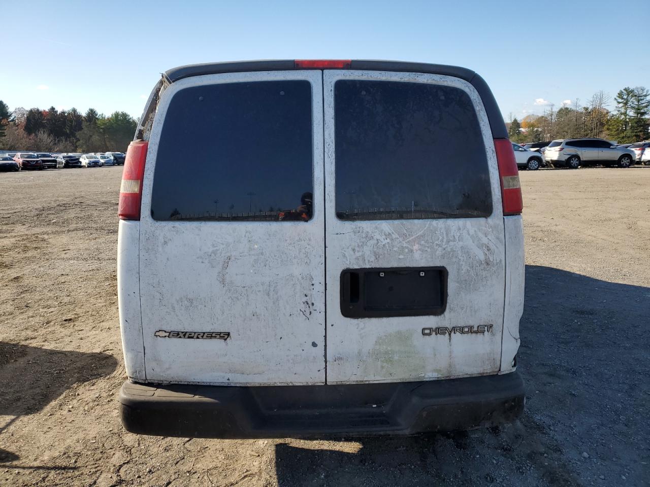 2006 Chevrolet Express G1500 VIN: 1GCFG15X361273406 Lot: 92388495