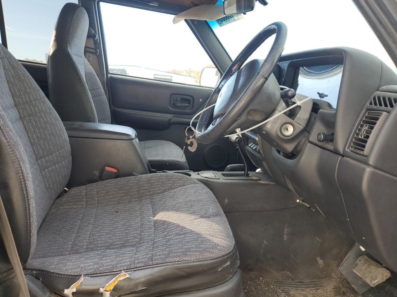 2000 Jeep Cherokee Se VIN: 1J4FN28S8YL164842 Lot: 91093065