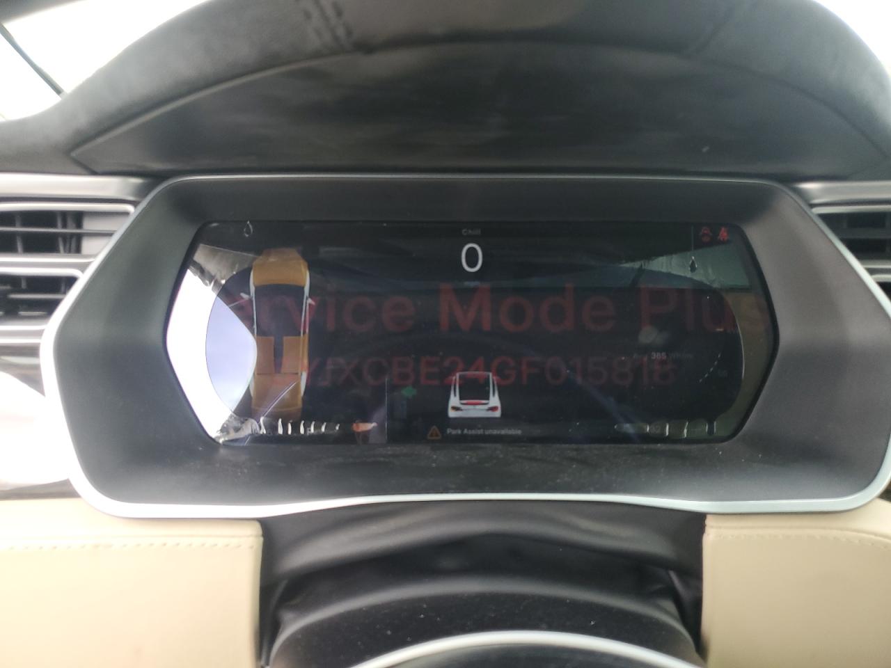 2016 Tesla Model X VIN: 5YJXCBE24GF015818 Lot: 93779255