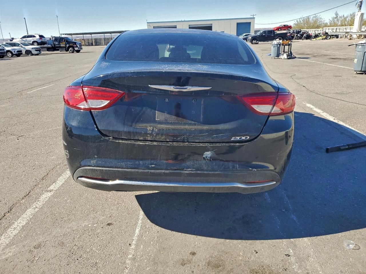 2015 Chrysler 200 Limited VIN: 1C3CCCAB0FN663624 Lot: 93716225