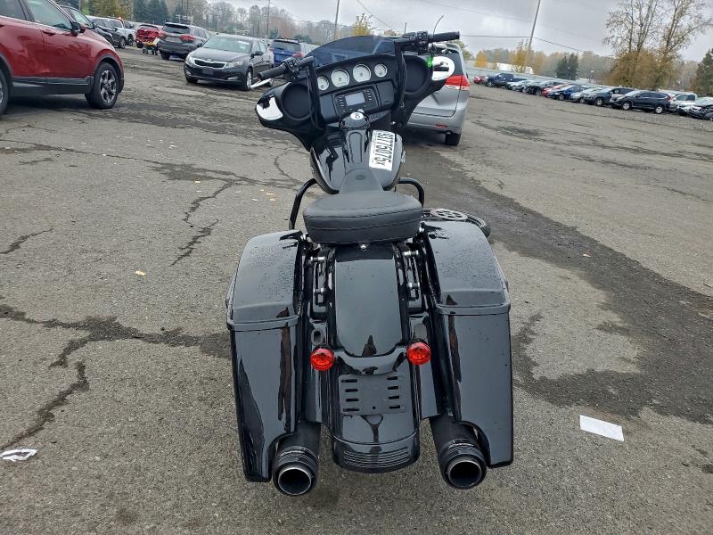 2017 HARLEY-DAVIDSON FLHX STREET GLIDE  