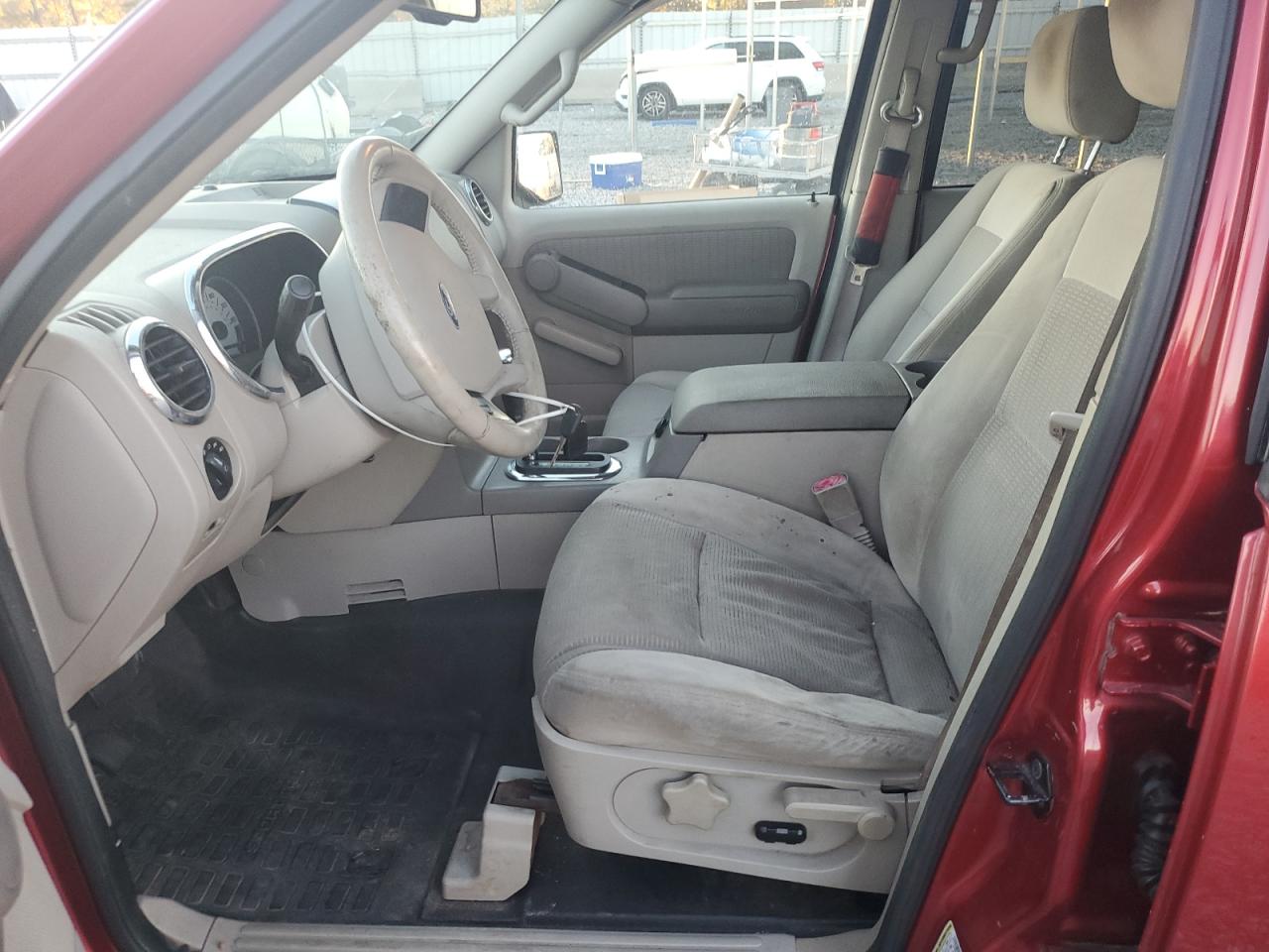 2007 Ford Explorer Sport Trac Xlt VIN: 1FMEU31K37UA12671 Lot: 90822145