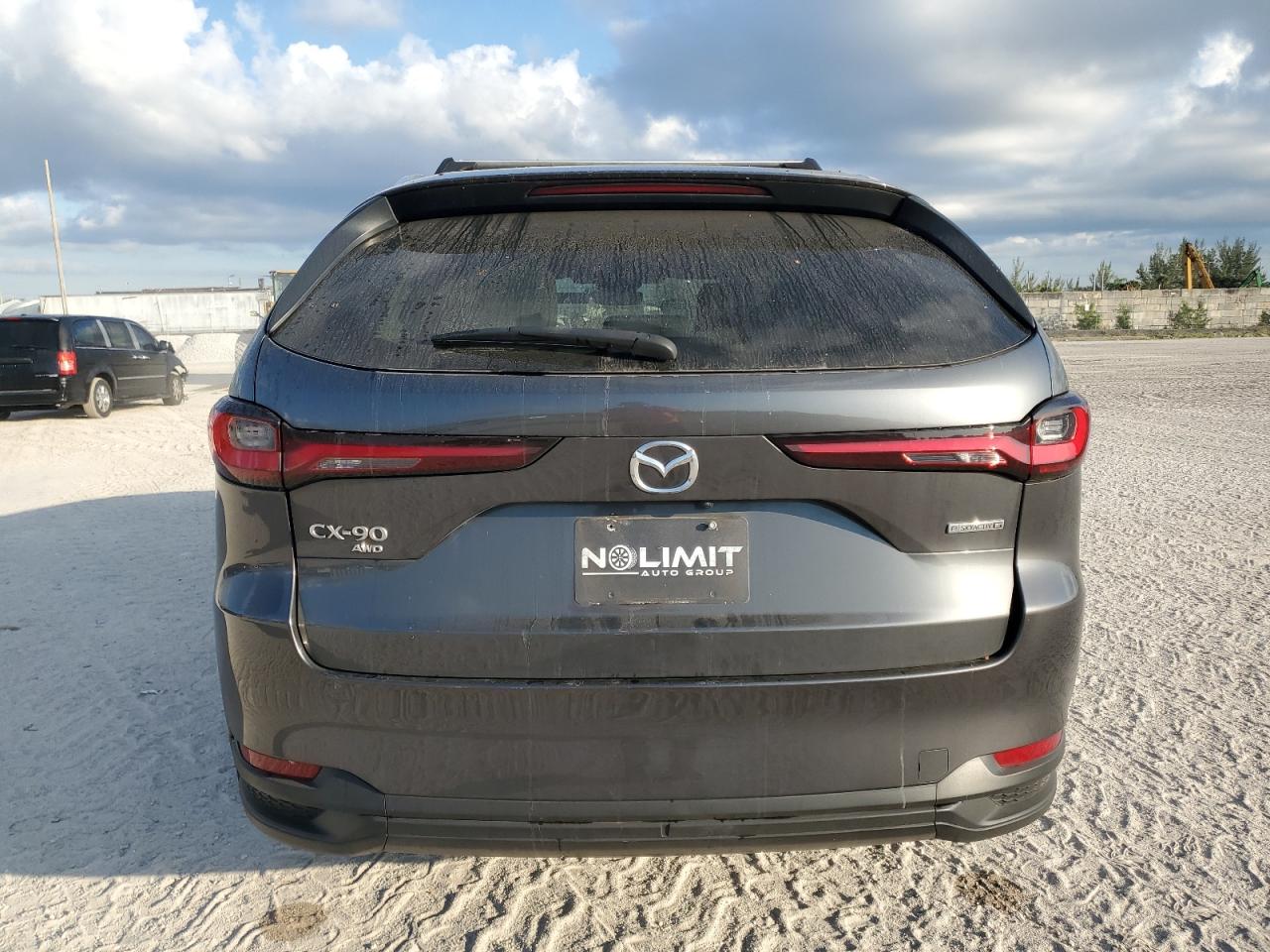 2024 Mazda Cx-90 Preferred VIN: JM3KKBHDXR1135006 Lot: 92950525