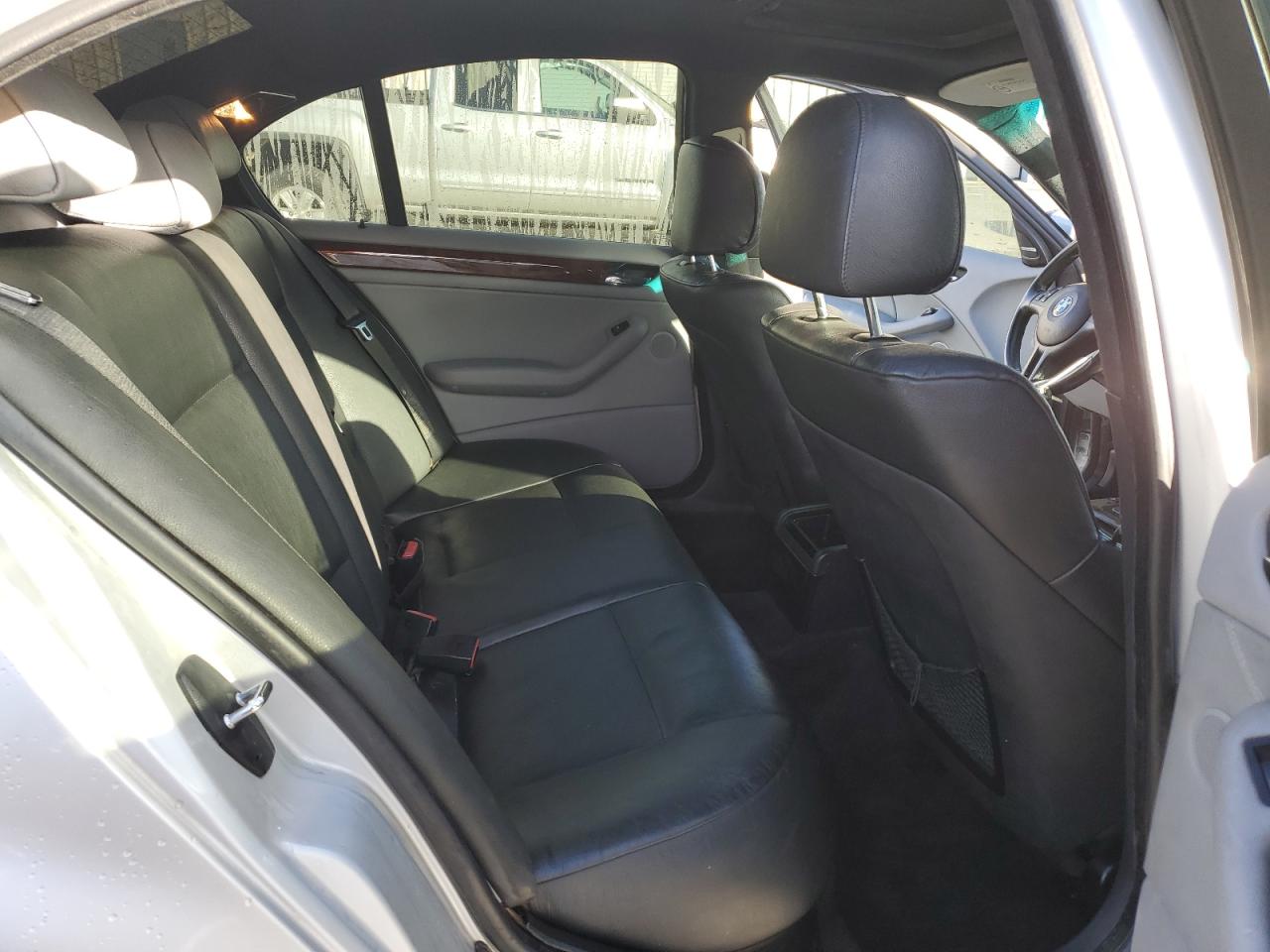 2004 BMW 330 I VIN: WBAEV53464KM38015 Lot: 91560685