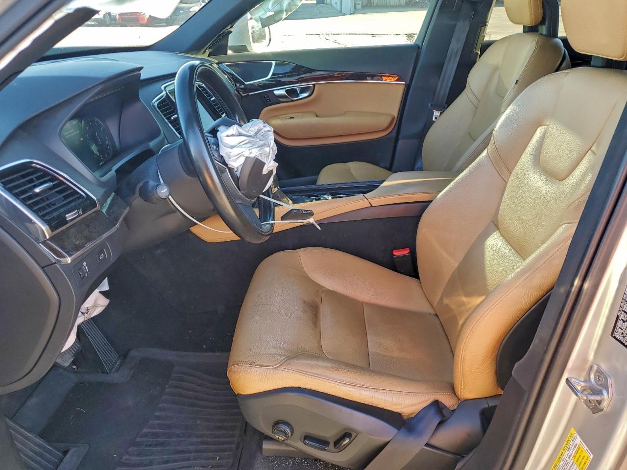 2018 Volvo Xc90 T6 VIN: YV4A22PKXJ1198094 Lot: 94297635