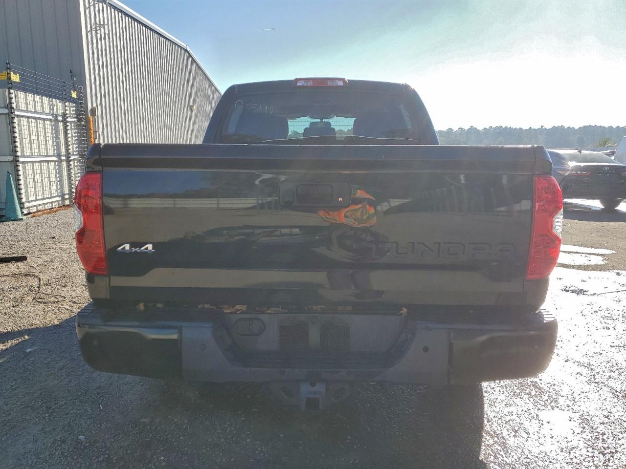 2017 Toyota Tundra Crewmax 1794 VIN: 5TFAW5F10HX675981 Lot: 92998985