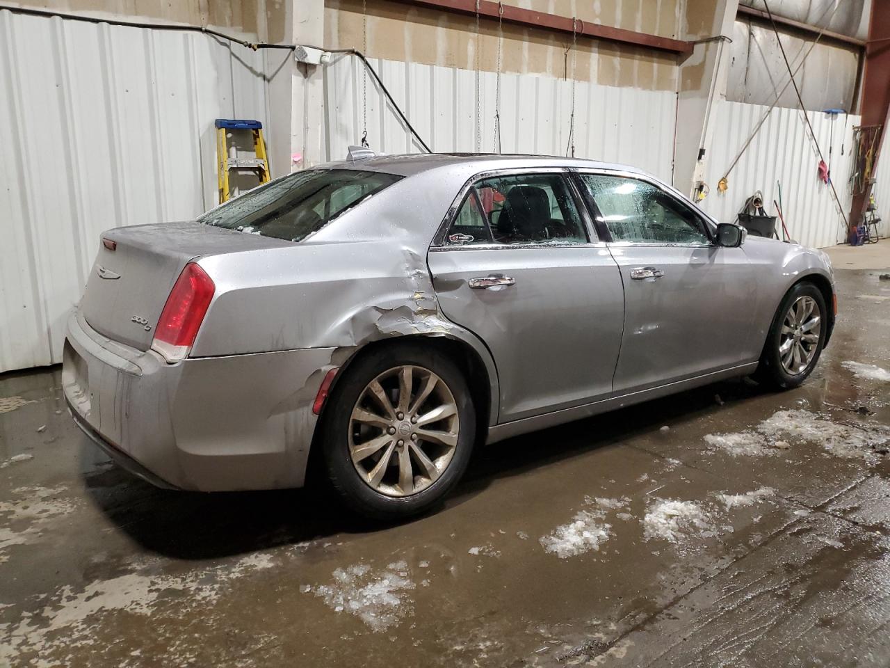 2017 Chrysler 300C VIN: 2C3CCAKG2HH648262 Lot: 93762465