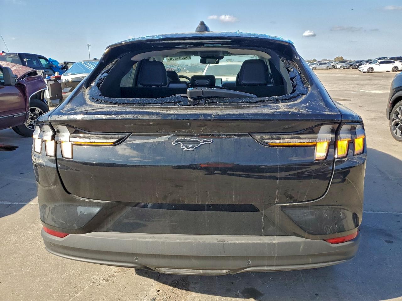 2025 Ford Mustang Mach-E Select VIN: 3FMTK1R42SMA10429 Lot: 92601215