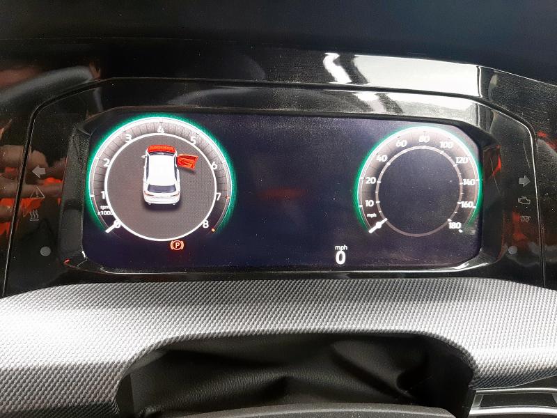 2024 VOLKSWAGEN GOLF