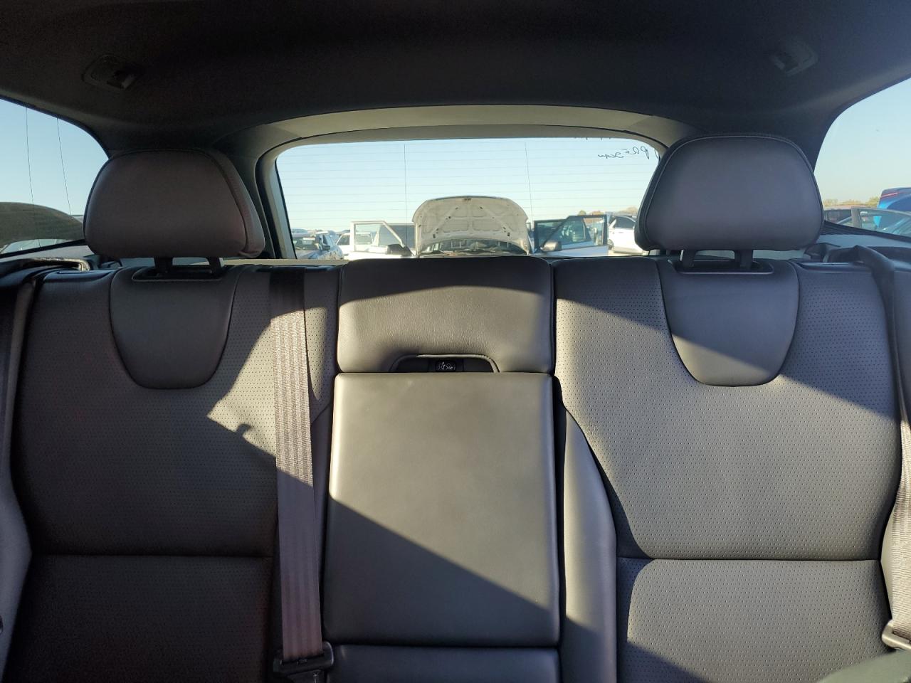 2016 Volvo Xc60 T5 Premier VIN: YV440MDK4G2858040 Lot: 91281865