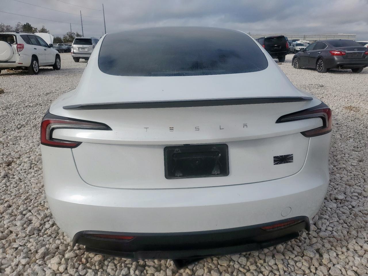 2025 Tesla Model 3 VIN: 5YJ3E1ET3SF002496 Lot: 92624275