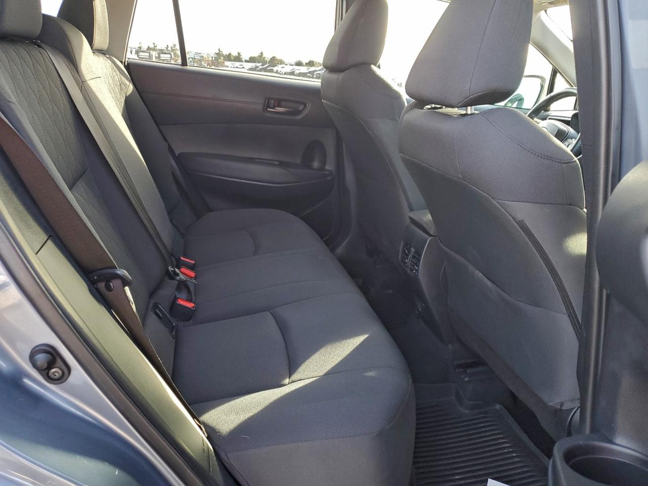 2025 Toyota Corolla Cross Le VIN: 7MUCAAAG9SV130120 Lot: 94732965