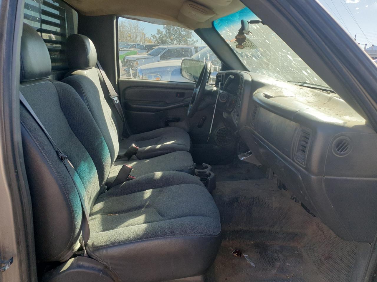 2003 GMC Sierra C2500 Flatbed Truck VIN: 1GTHC24U03E100741 Lot: 93390515