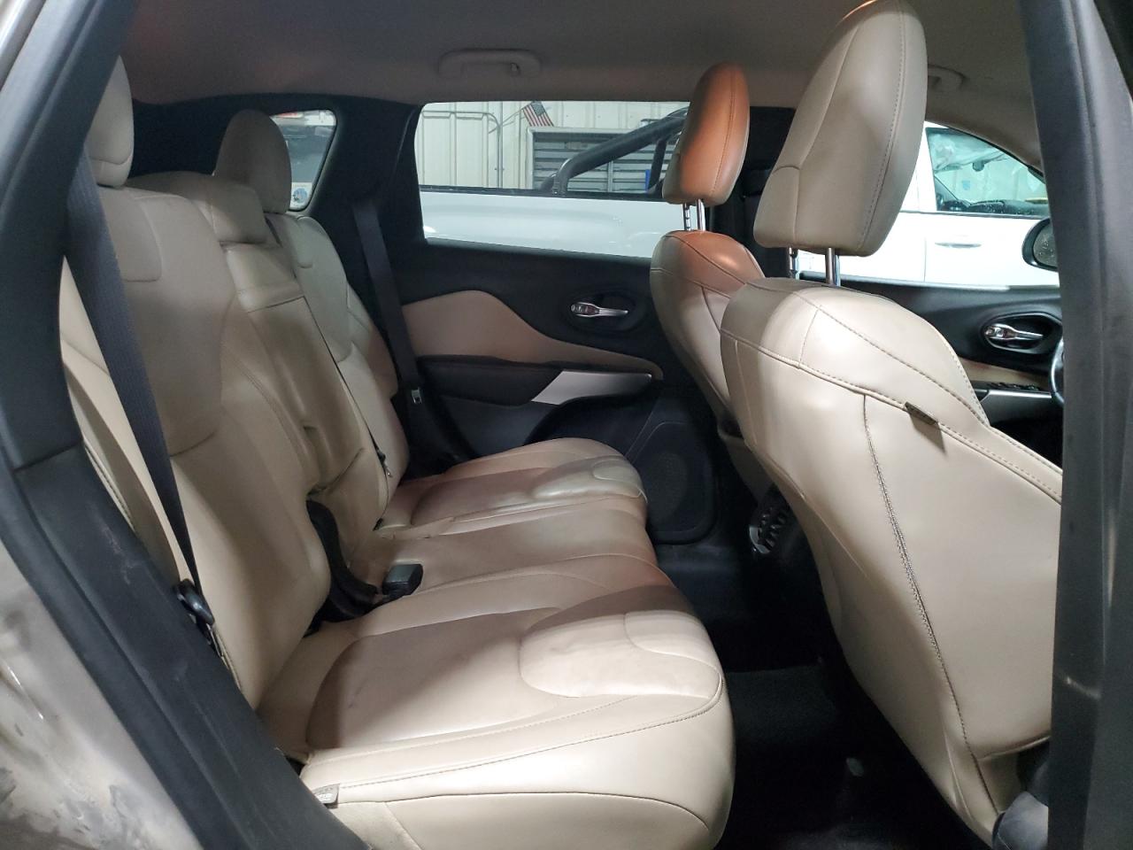 2018 Jeep Cherokee Limited VIN: 1C4PJMDX8JD586077 Lot: 91257865