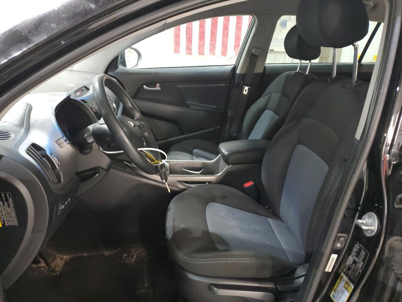 2014 Kia Sportage Base VIN: KNDPB3AC2E7567585 Lot: 92131365