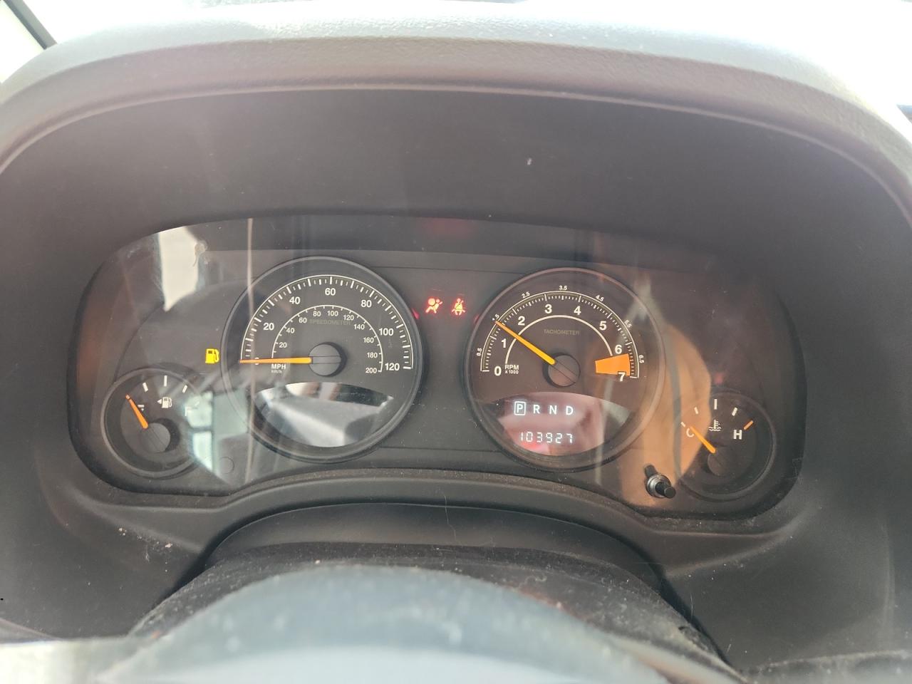 2014 Jeep Compass Sport VIN: 1C4NJDBBXED842515 Lot: 92288555