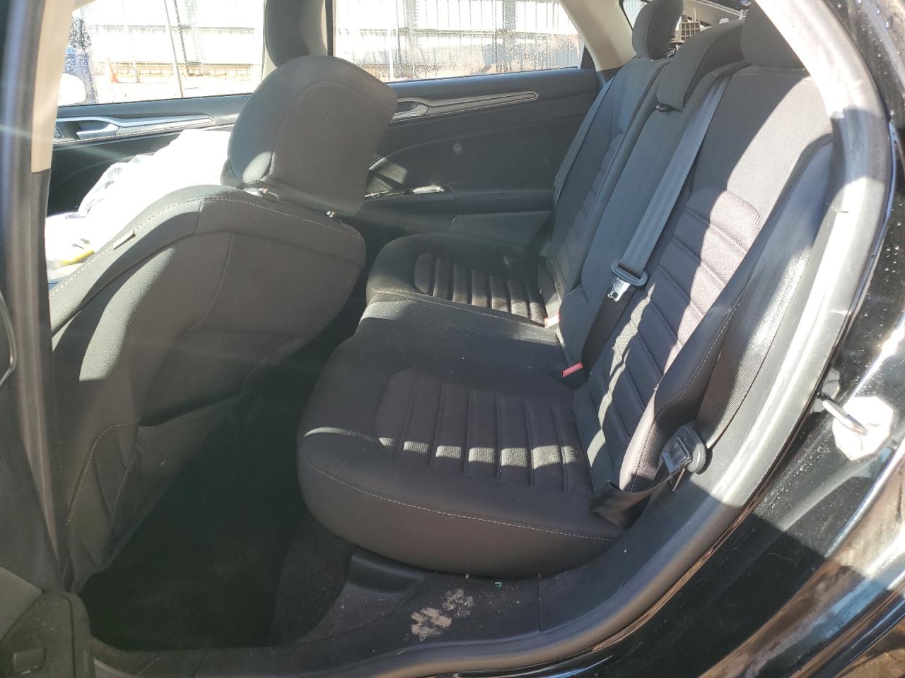 2017 Ford Fusion Se Hybrid VIN: 3FA6P0LU1HR385204 Lot: 93116695