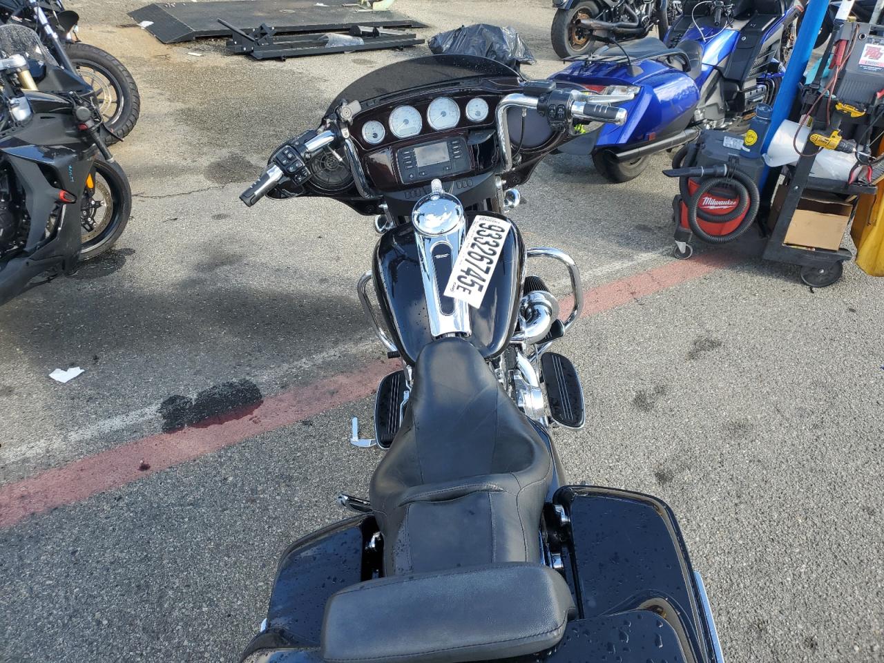 2015 Harley-Davidson Flhx Street Glide VIN: 1HD1KBM1XFB674441 Lot: 93326745